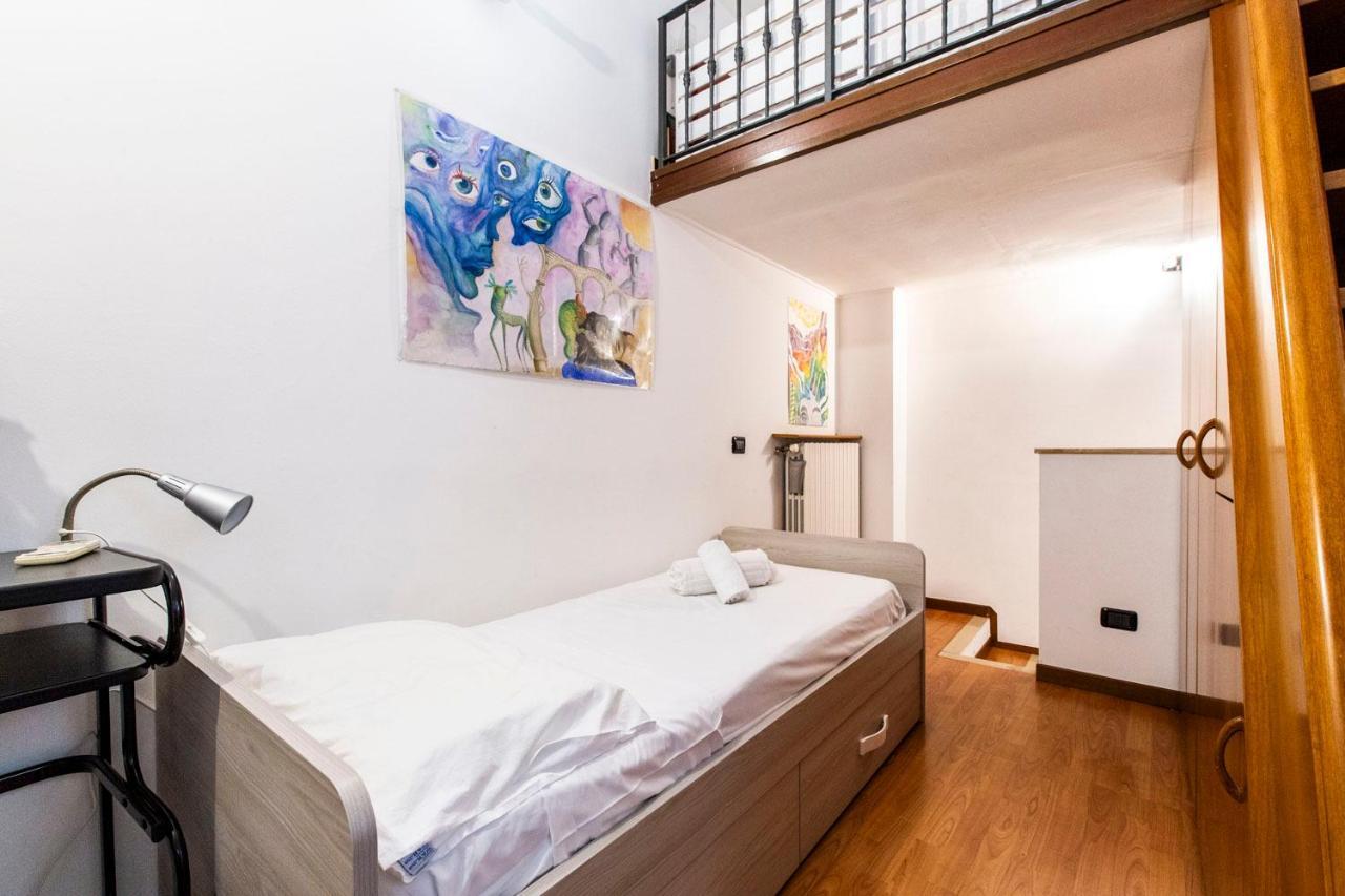 Extensive Terrace Navigli Toy Artistic Apartment Milánó Kültér fotó